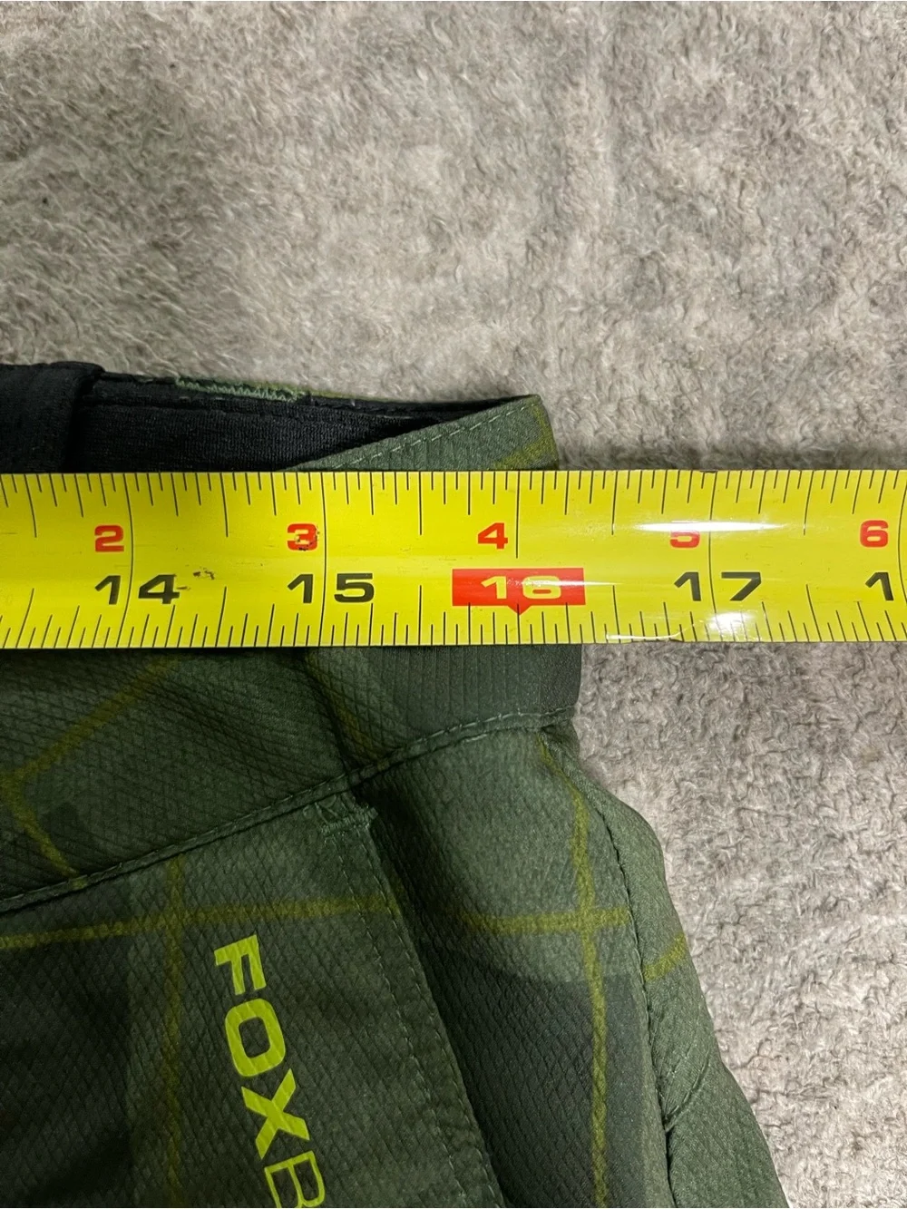 FOX Racing Ranger Padded Plaid Cargo Shorts - Picture 6 of 8
